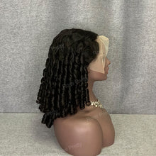 Load image into Gallery viewer, 18 Inch Loose Curly Hair Lace Wig 13x4 Lace Front Wig Natural Black
